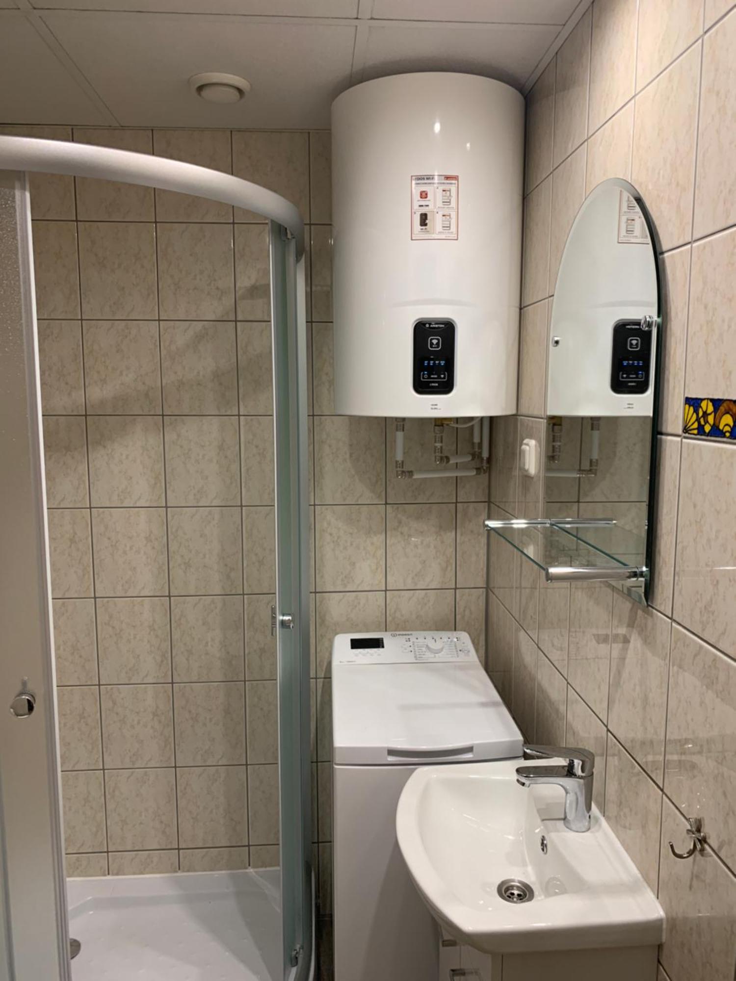 Dikol Two-Room Apartment-Self Check-In & Free Parking Near City Center Tallinn Exteriör bild