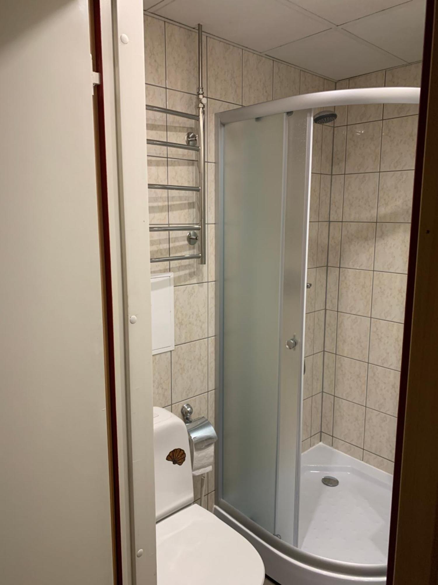 Dikol Two-Room Apartment-Self Check-In & Free Parking Near City Center Tallinn Exteriör bild