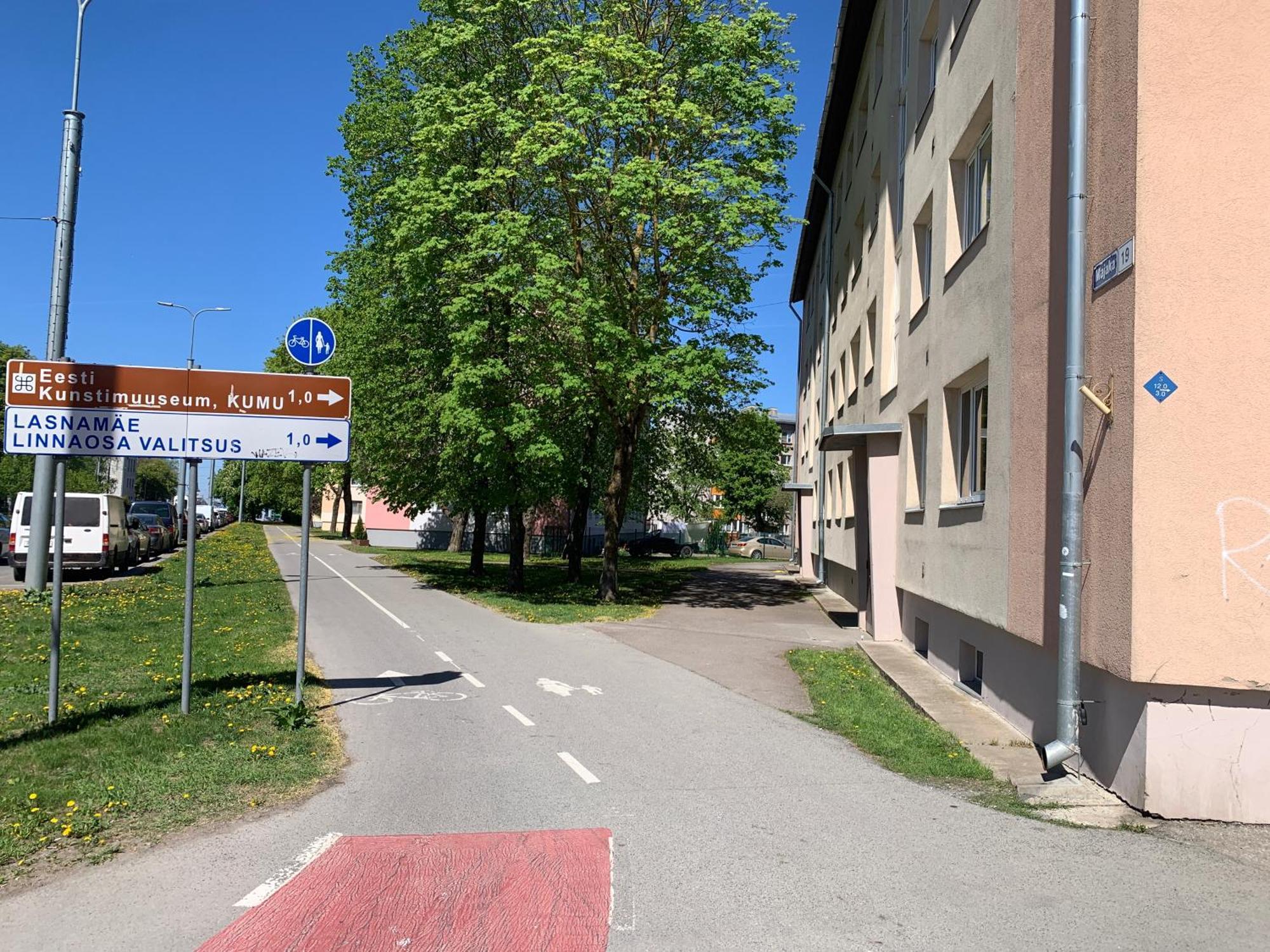 Dikol Two-Room Apartment-Self Check-In & Free Parking Near City Center Tallinn Exteriör bild